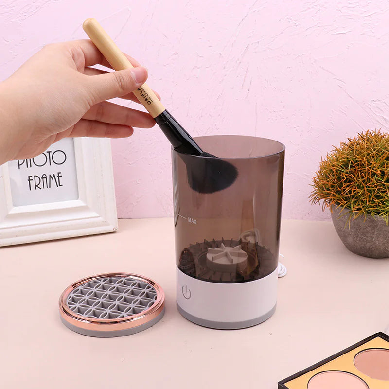 VelixaBeauty© Portable Electric Makeup Brush Cleaner